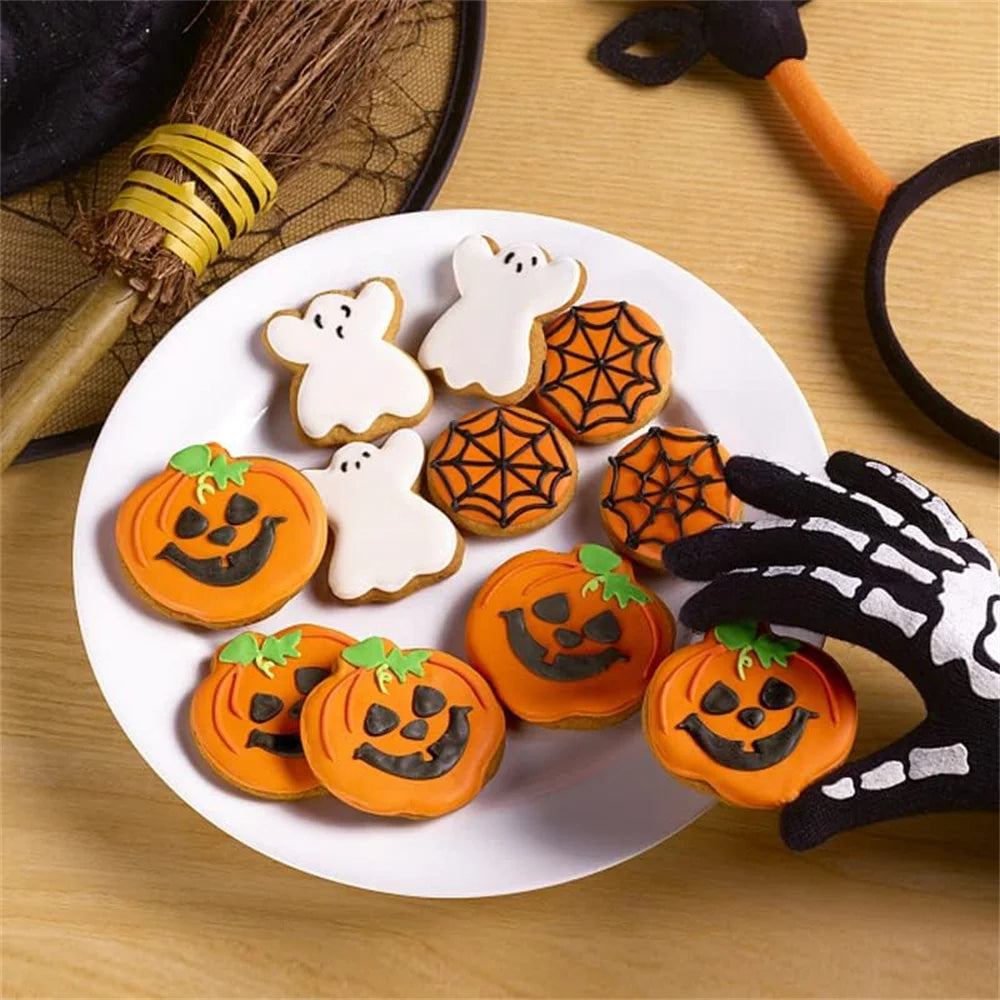 12PCS Halloween Cookie Molds Stainless Steel Cartoon Cookie Molds Bat Shape DIY Decorative Molds Baking Molds Kitchen BakingTooL