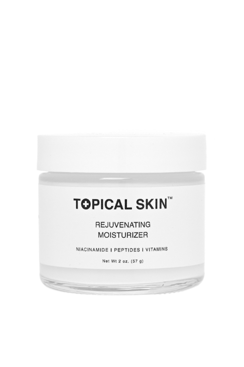 Rejuvenating Daily Moisturizer with Niacinamide application step on skin